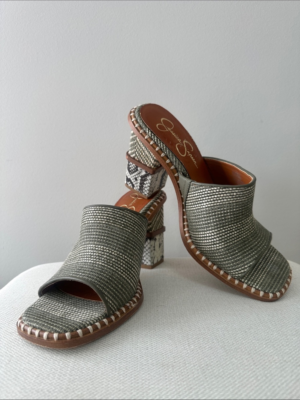 Jessica Simpson Lendrila High Heeled Mule Sandal - Size 8.5